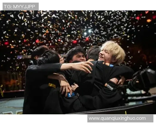 FPX崛起之路：从默默无闻到全球总冠军的荣耀历程