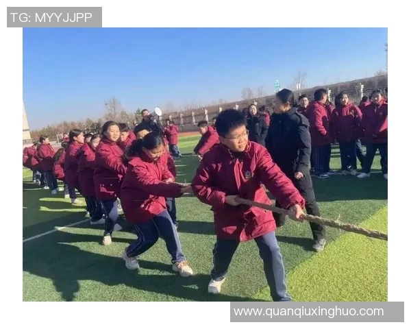 冠军杯特别报道：LNG战队拼搏历程与荣耀时刻的全景回顾