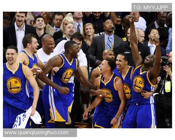 勇士与马刺激战正酣直播室全程回顾精彩瞬间与赛后分析